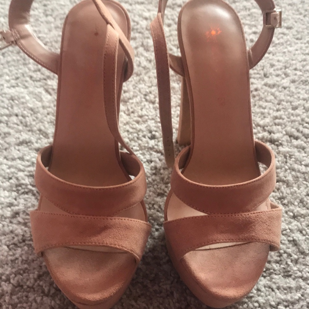 Women’s platform high heel